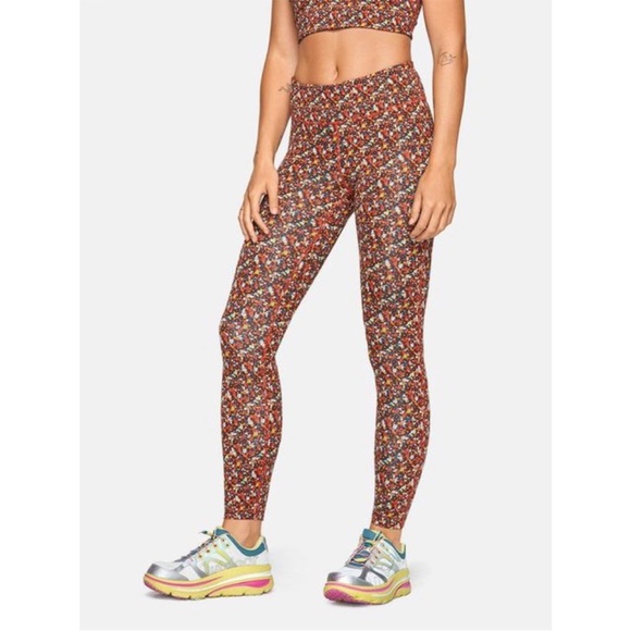 Outdoor Voices Women’s Size M TechSweat Spring Floral Leggings‎ Casual - Picture 1 of 7